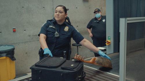 Contraband: Seized at the Border Season 4 Episode 3 - A King-Size Bust