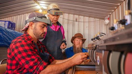 Opal Hunters: Red Dirt Road Trip Season 2 Episode 5 - Queen of Gems