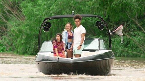 Secrets of Summer Season 1 Episode 5 - Who’s That Girl?