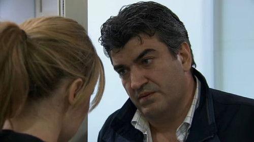 The new squad Season 1 Episode 18 - I want Marfella / Something between us two