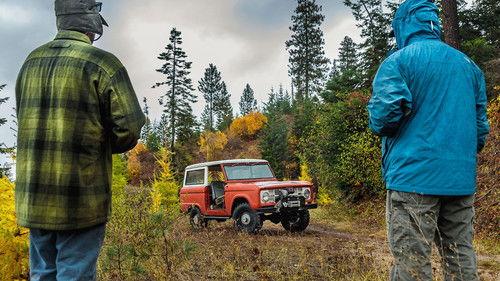 Dirt Every Day Season 9 Episode 1 - Backyard Bronco Rescue