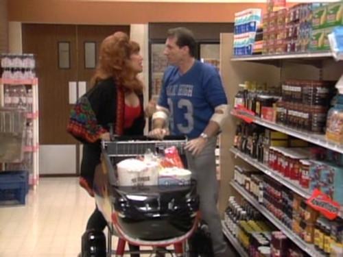 Married... with Children Season 5 Episode 22 - You Better Shop Around (2)