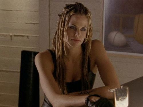 She Spies Season 1 Episode 17 - The Replacement