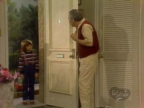 The Ropers Season 2 Episode 11 - The Skeleton