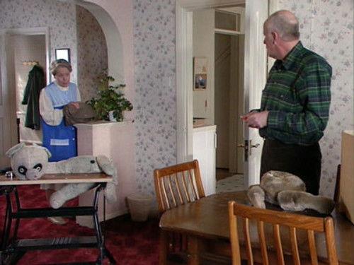 One Foot in the Grave Season 3 Episode 5 - Beware the Trickster on the Roof