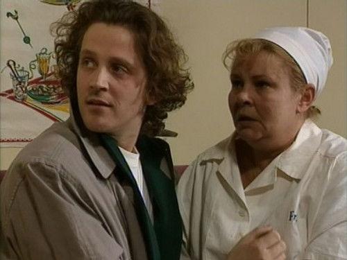 Rederiet Season 1 Episode 11 - In i dimman