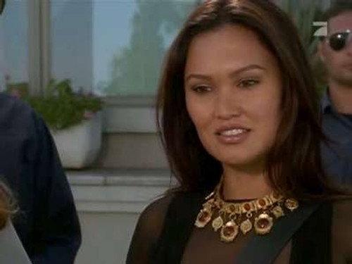 Relic Hunter Season 3 Episode 10 - All Choked Up