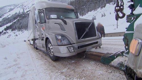 Highway Thru Hell Season 10 Episode 9 - Redline Warriors