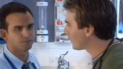 Casualty Season 14 Episode 17 - Peace on Earth