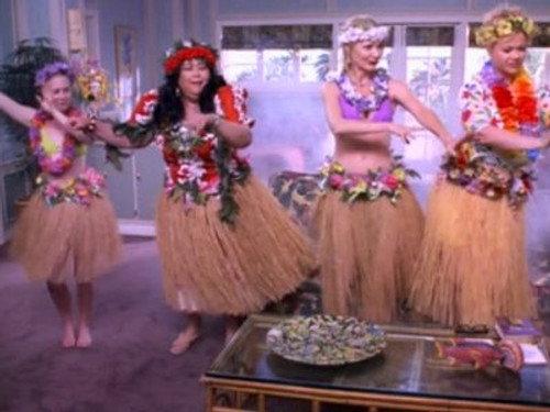 undefined Season 3 Episode 25 - The Good, the Bad and the Luau