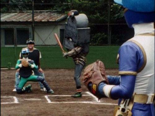 Gosei Sentai Dairanger Season 1 Episode 24 - The 3 Stooges' Super Baseball!