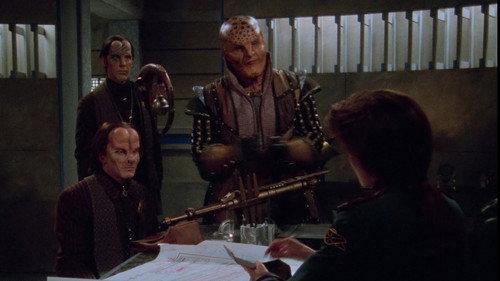 Babylon 5 Season 5 Episode 8 - Day of the Dead