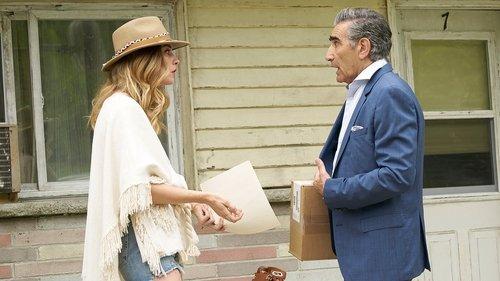Schitt's Creek Season 3 Episode 8 - Motel Review