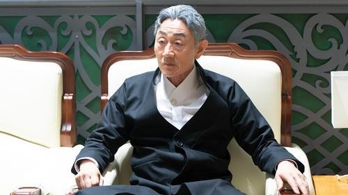 Buried Hearts Season 1 Episode 2 - Dongju, Taken Out by Attackers After Securing Slush Funds