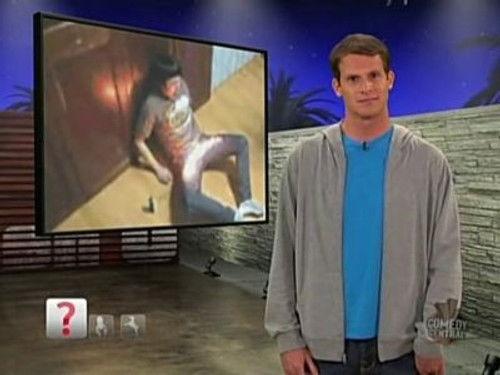 Tosh.0 Season 1 Episode 10 - Skateboard Girl