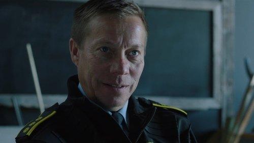 Outlier Season 1 Episode 3 - Old Tracks