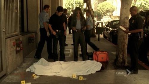 Numb3rs Season 5 Episode 2 - The Decoy Effect