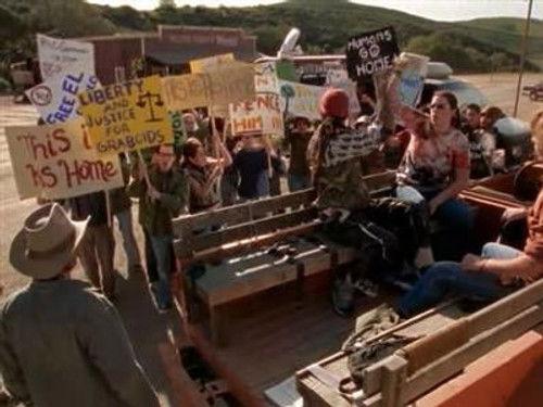 Tremors Season 1 Episode 9 - Graboid Rights