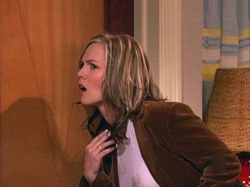 What I Like About You Season 1 Episode 22 - The Talk