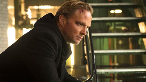 Stan Lee's Lucky Man Season 3 Episode 8 - End of Days