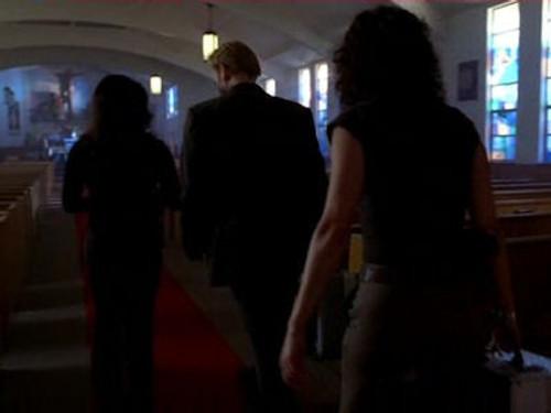 CSI: Miami Season 1 Episode 5 - Ashes To Ashes