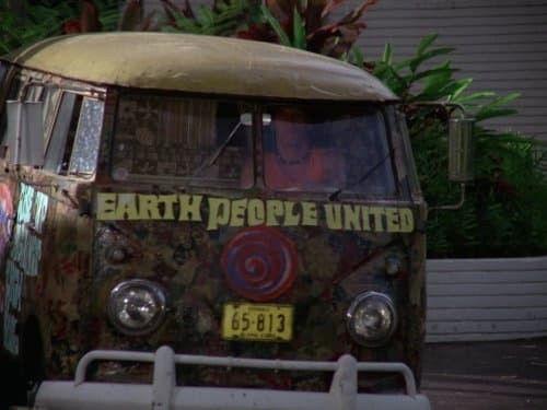 Hawaii Five-O Season 8 Episode 23 - Love Thy Neighbor, Take His Wife