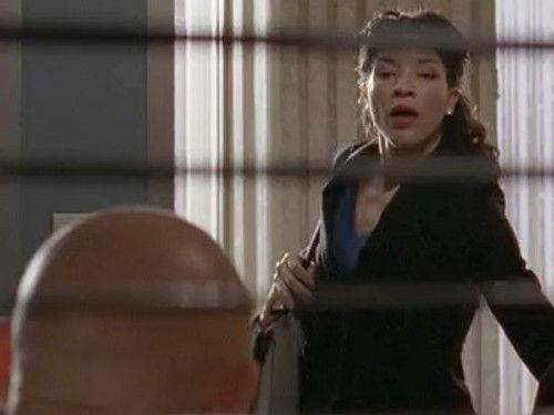 Intelligence Season 2 Episode 10 - The Heat is On