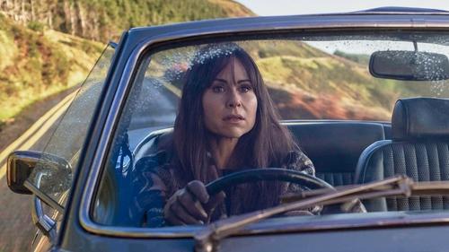 Modern Love Season 2 Episode 1 - On a Serpentine Road, With the Top Down