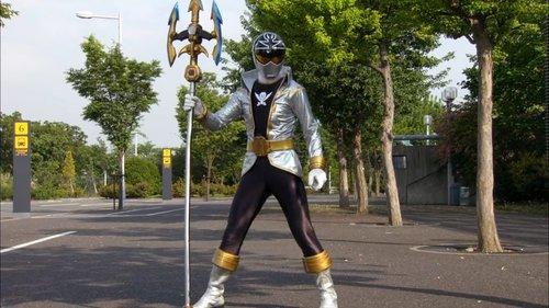 Power Rangers Season 21 Episode 7 - Silver Lining (1)