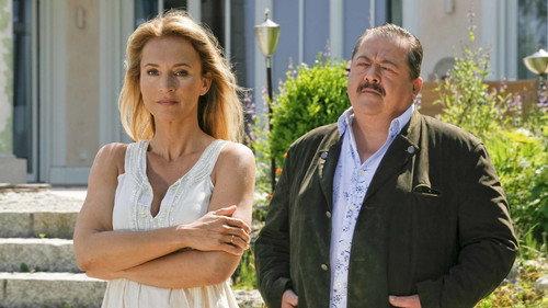 Die Rosenheim-Cops Season 10 Episode 14 - Mord auf Raten