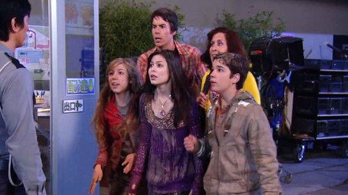 iCarly Season 2 Episode 7 - iGo to Japan (3)