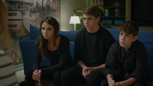 Spyders Season 1 Episode 5 - The Disguise