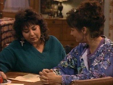Roseanne Season 1 Episode 20 - Toto, We're Not in Kansas Anymore