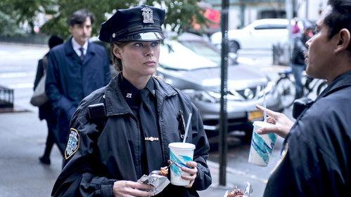 Frequency Season 1 Episode 4 - Bleed Over