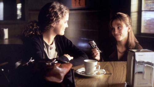 Felicity Season 1 Episode 2 - The Last Stand