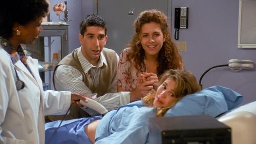 Friends Season 1 Episode 2 - The One with the Sonogram at the End