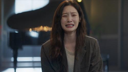 The Golden Spoon Season 1 Episode 16 - Episode 16