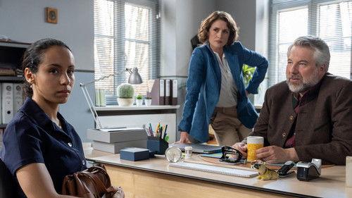 Die Rosenheim-Cops Season 22 Episode 15 - The bone of contention