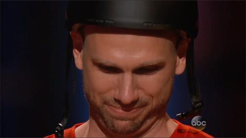 Shark Tank Season 7 Episode 1 - Season 7 Premiere: Guest Shark Ashton Kutcher, The Beebo, ACTON, McClary Bros., SignalVault