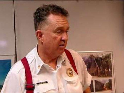 The Simple Life Season 3 Episode 13 - Firefighters