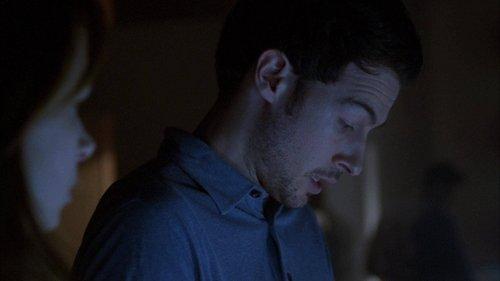 24 Season 8 Episode 13 - Day 8: 4:00 A.M.-5:00 A.M.