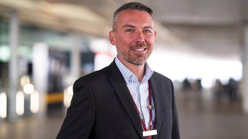 Britain's Busiest Airport: Heathrow Season 7 Episode 10 - Episode 10