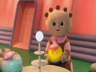 In the Night Garden Season 1 Episode 30 - Tombliboo Ooo Drinks Everybody Else's Pinky Ponk Juice