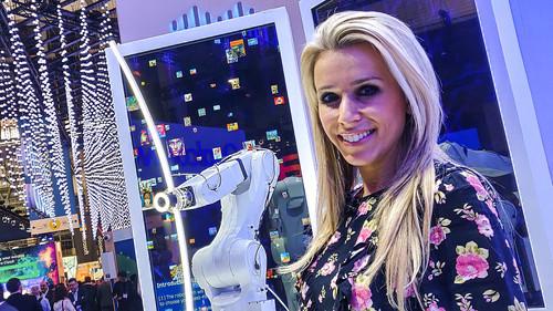 Click Season 20 Episode 9 - Everything Mobile