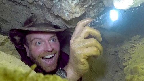 Expedition Unknown Season 8 Episode 8 - Lost Tomb of the Mummy