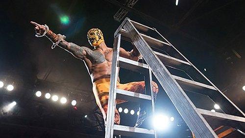 Lucha Underground Season 1 Episode 7 - The Top of the Ladder
