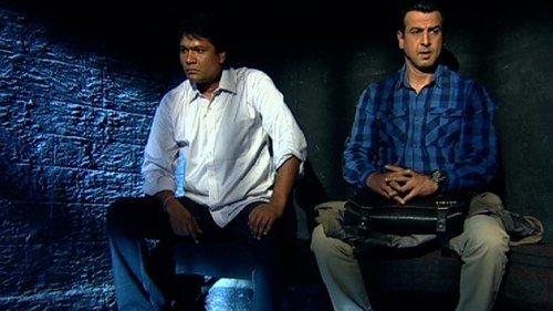 Adaalat Season 1 Episode 3 - C.I.D. Officer Abhijeet Adaalat Mein