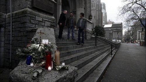 Supernatural Season 2 Episode 13 - Houses of the Holy