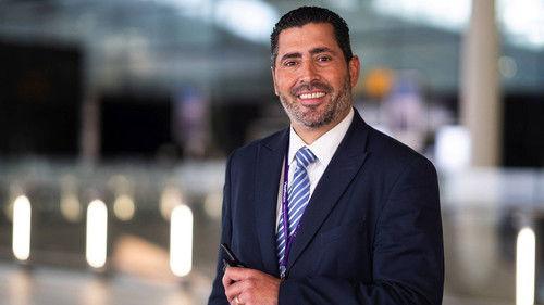 Britain's Busiest Airport: Heathrow Season 7 Episode 12 - Episode 12