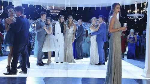 undefined Season 5 Episode 14 - How the 'A' Stole Christmas